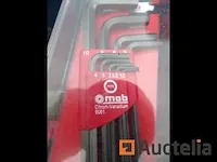 Doos met handgereedschap (zie beschrijving) - afbeelding 12 van  24