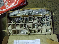 Doos met meubelbeslag - afbeelding 2 van  3