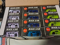 Doos met nieuwe autotjes 54 stuks - afbeelding 2 van  3