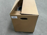Doos met ophangbeugels ø16 cm - afbeelding 1 van  3