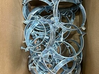 Doos met ophangbeugels ø16 cm - afbeelding 3 van  3