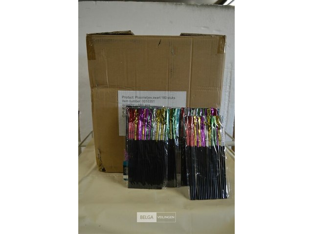 Doos met rietjes met palm - afbeelding 1 van  3