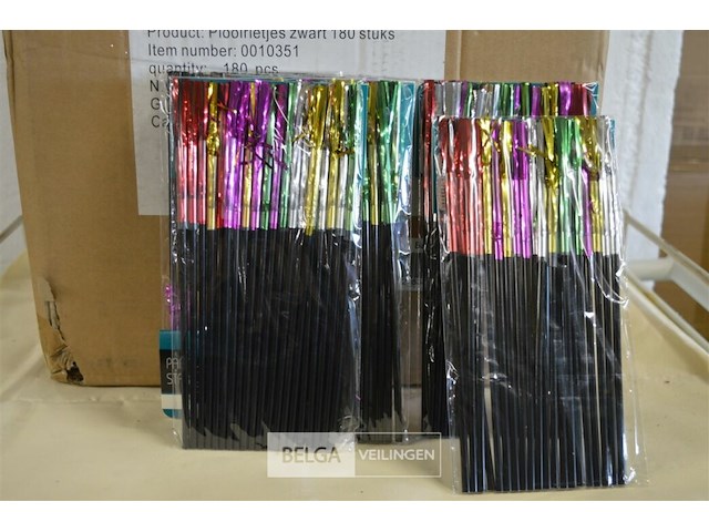 Doos met rietjes met palm - afbeelding 2 van  3