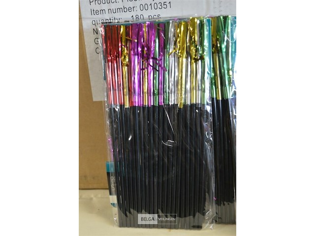 Doos met rietjes met palm - afbeelding 3 van  3