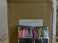 Doos met rietjes met palm - afbeelding 1 van  3