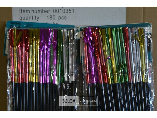 Doos met rietjes met palm - afbeelding 3 van  3