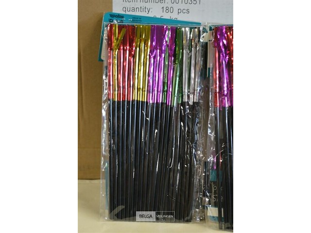 Doos met rietjes met palm - afbeelding 4 van  4