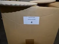 Doos met taartonderleggers - afbeelding 2 van  4