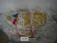 Doos met werkhandschoenen - afbeelding 4 van  4