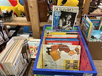 Doos: "tintin" - afbeelding 1 van  2