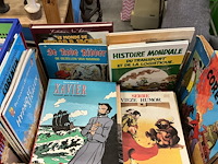 Doos: verzameling stripverhalen (mix) - afbeelding 1 van  1