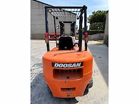 Doosan - 2007 - d30g - vorkheftruck - afbeelding 7 van  12