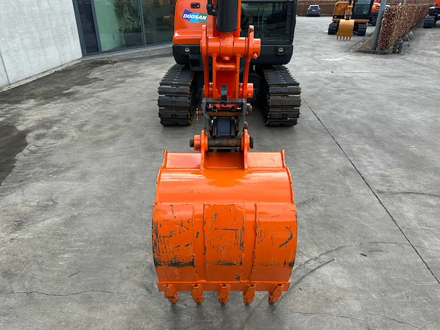 Doosan - 2015 - dx55-9c - midigraafmachine - afbeelding 2 van  45
