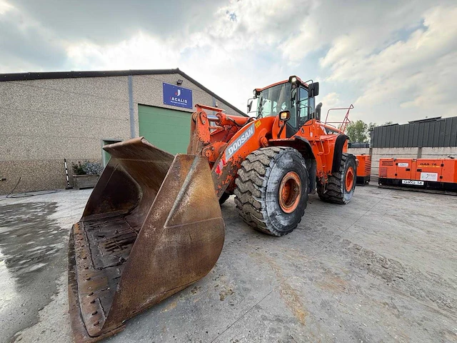 Doosan - 2016 - dl550 - shovel - afbeelding 1 van  31