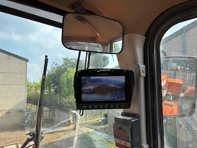 Doosan - 2016 - dl550 - shovel - afbeelding 17 van  31
