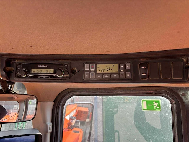 Doosan - 2016 - dl550 - shovel - afbeelding 19 van  31