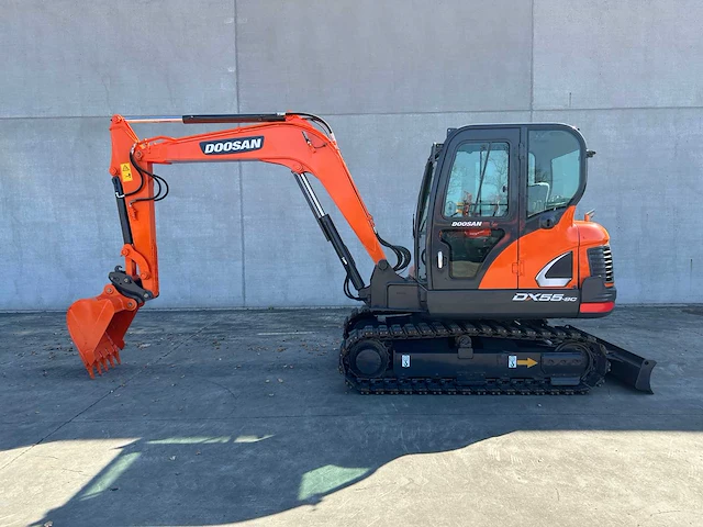 Doosan - 2016 - dx55-9c - midigraafmachine - afbeelding 45 van  47