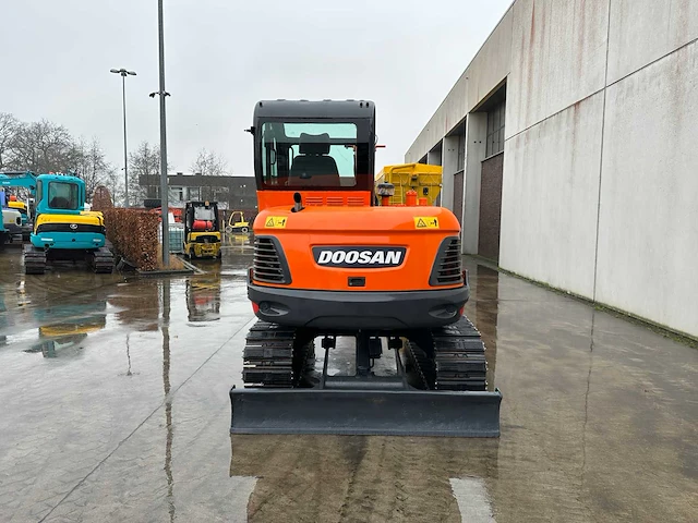 Doosan - 2016 - dx60-9c - midigraafmachine - afbeelding 34 van  46