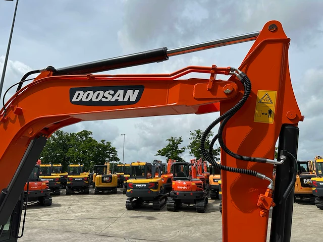 Doosan - 2017 - dx55-9c - midigraafmachine - afbeelding 4 van  43