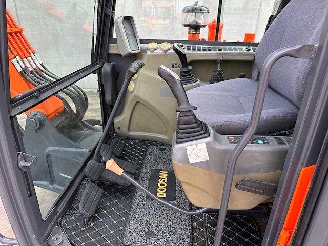 Doosan - 2018 - dx55-9c - midigraafmachine - afbeelding 30 van  45