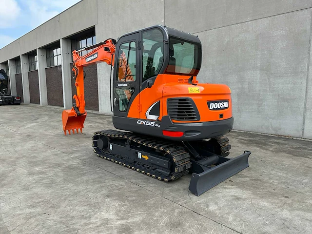 Doosan - 2018 - dx55-9c - midigraafmachine - afbeelding 42 van  45