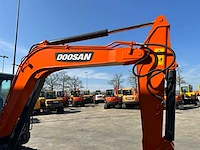 Doosan - 2018 - dx55-9c - midigraafmachine - afbeelding 4 van  46