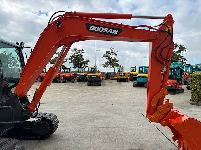 Doosan - dx60 - midigraafmachine - afbeelding 6 van  36