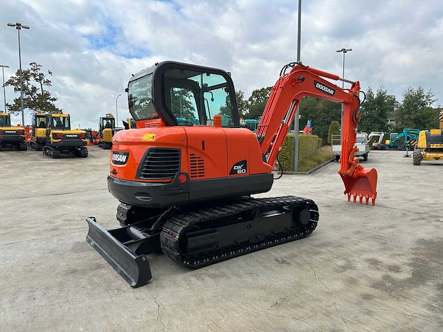 Doosan - dx60 - midigraafmachine - afbeelding 31 van  36