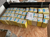 Doosjes hout schroeven - afbeelding 6 van  6