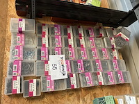 Doosjes nagels schroeven - afbeelding 1 van  7