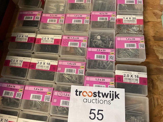 Doosjes nagels schroeven - afbeelding 4 van  7