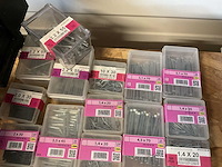 Doosjes nagels schroeven - afbeelding 6 van  7