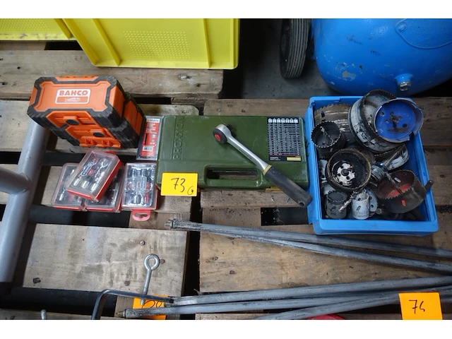 Doppenset proxxon + cirkelboren plm 17 stuks - afbeelding 1 van  4