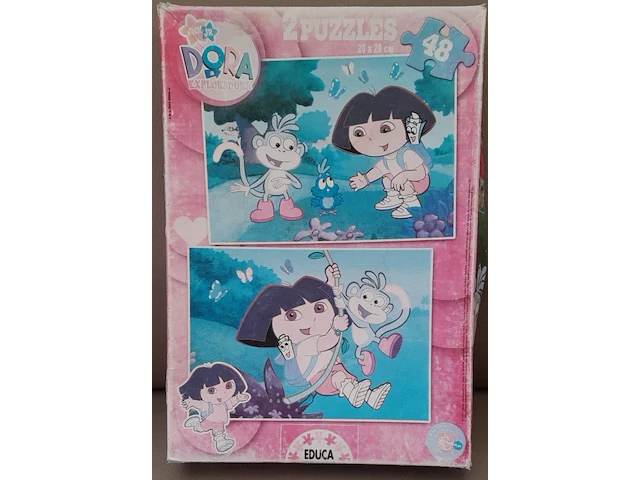 Dora 2 puzzels 48 stukjes - afbeelding 1 van  5