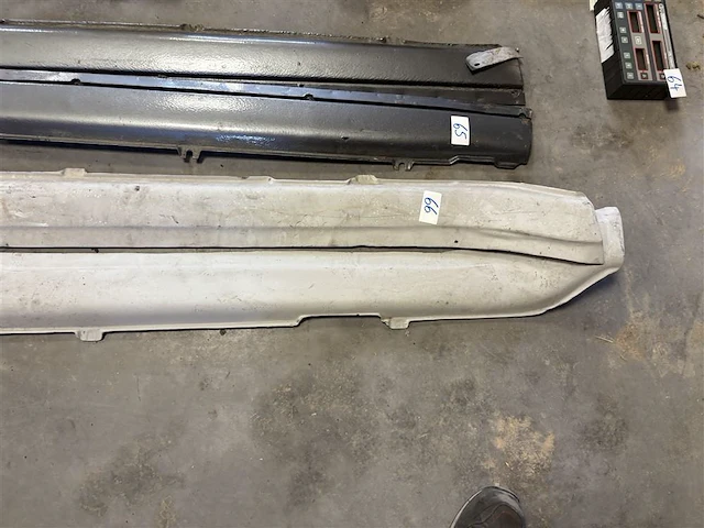 Dorpels polyester 911 turbo - afbeelding 1 van  3