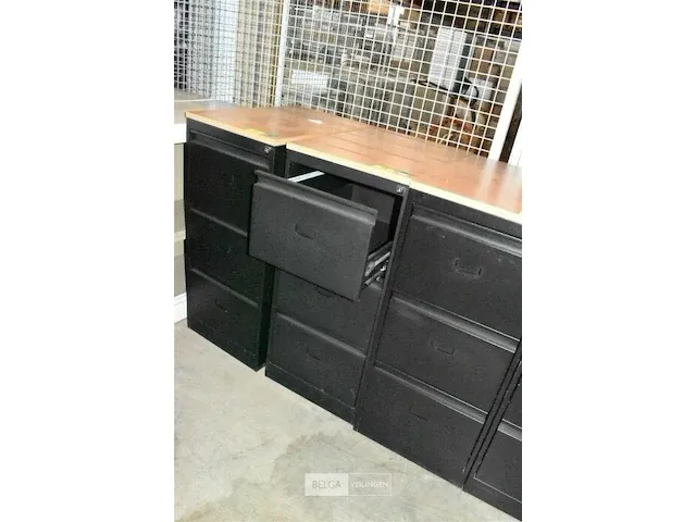 Dossierkast met 3 lades 47x71x106 - afbeelding 1 van  1