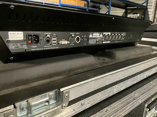 Dot2 xl-f lichtmengtafel - afbeelding 4 van  5