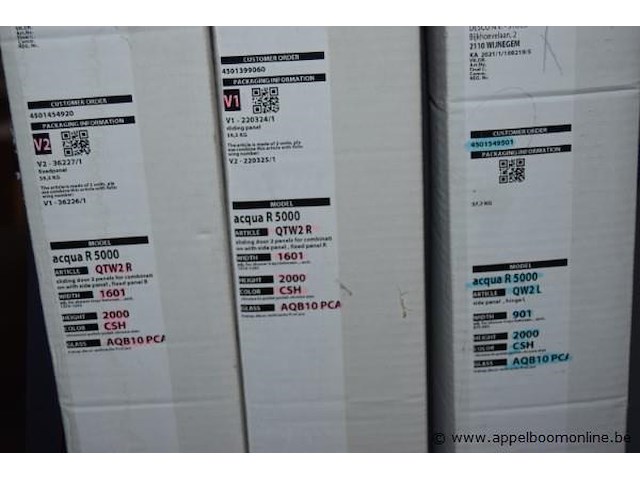 Douchedeur en wanden duka acqua r5000 best uit 2x qtw2r (1600x2000)en qw2l (900x2000) (foto ter illustratie, let op rechts /links) - afbeelding 2 van  2