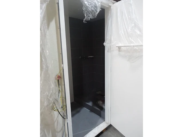 Douche/toilet cabine - afbeelding 10 van  15