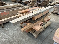Douglas balken en planken - diverse lengtes (174-39)