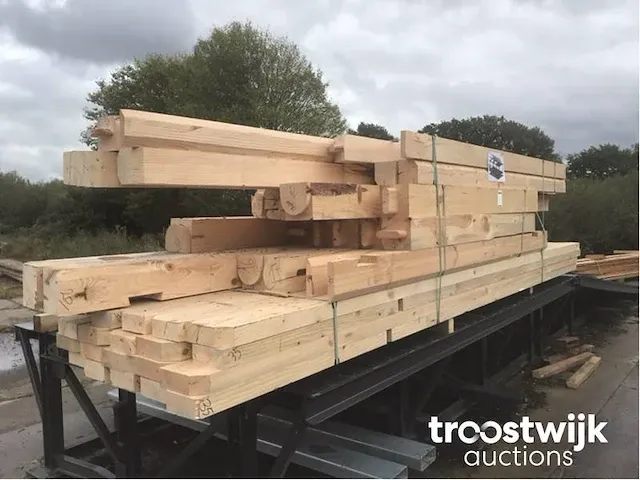 Douglas chalet 8 x 6 met dak en wandbekleding - afbeelding 31 van  37