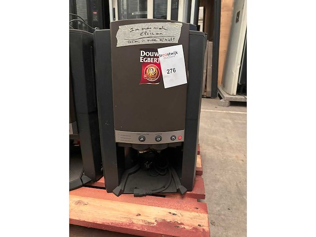 Douwe egberts - verkoopautomaat - afbeelding 2 van  3