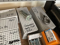 Dozen bevestigen - afbeelding 5 van  9