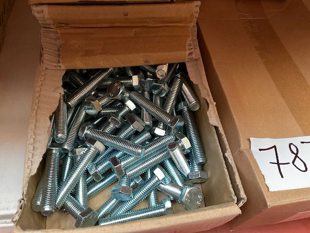 Dozen bouten en moeren - afbeelding 4 van  5