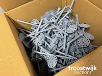 Dozen isolatiepluggen met ijzeren spouwhaak - afbeelding 2 van  3