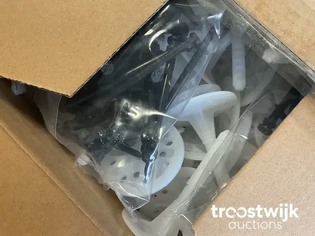 Dozen isolatiepluggen met pvc nagel - afbeelding 3 van  3