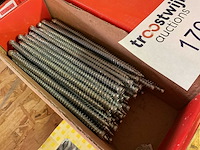 Dozen lange houtschroeven - afbeelding 4 van  6