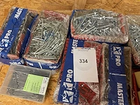 Dozen schroeven en bouten - afbeelding 2 van  9
