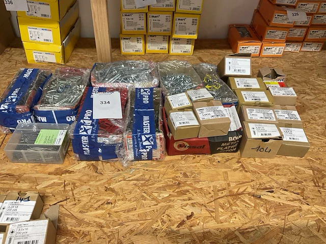 Dozen schroeven en bouten - afbeelding 9 van  9