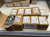 Dozen schroeven - afbeelding 1 van  3
